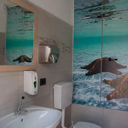 B&B Le Tre Stelle Marine 아퀘돌치
